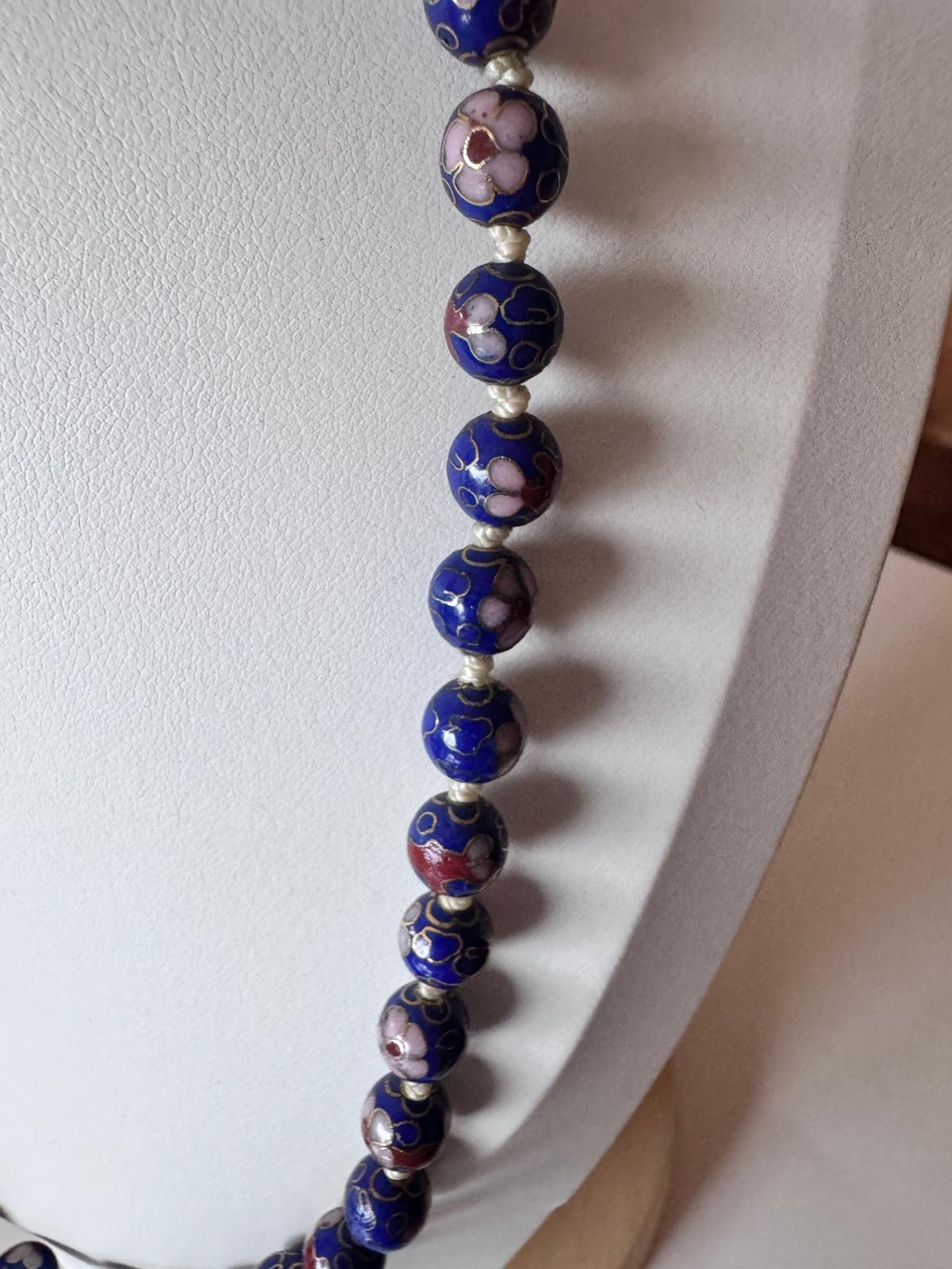 Incredibly Beautiful Chinese Cloisonne Beaded Necklace