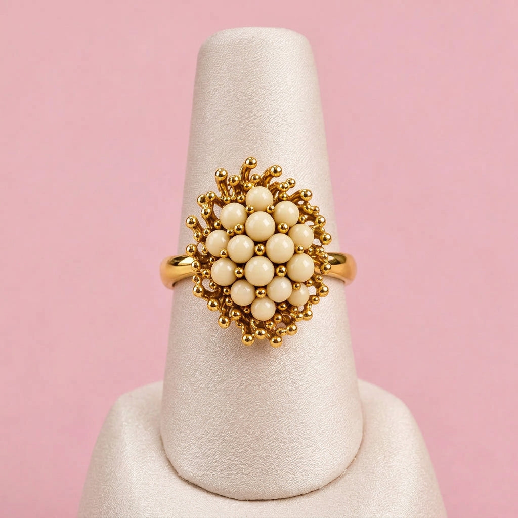 Beautiful Costume Cluster Ring