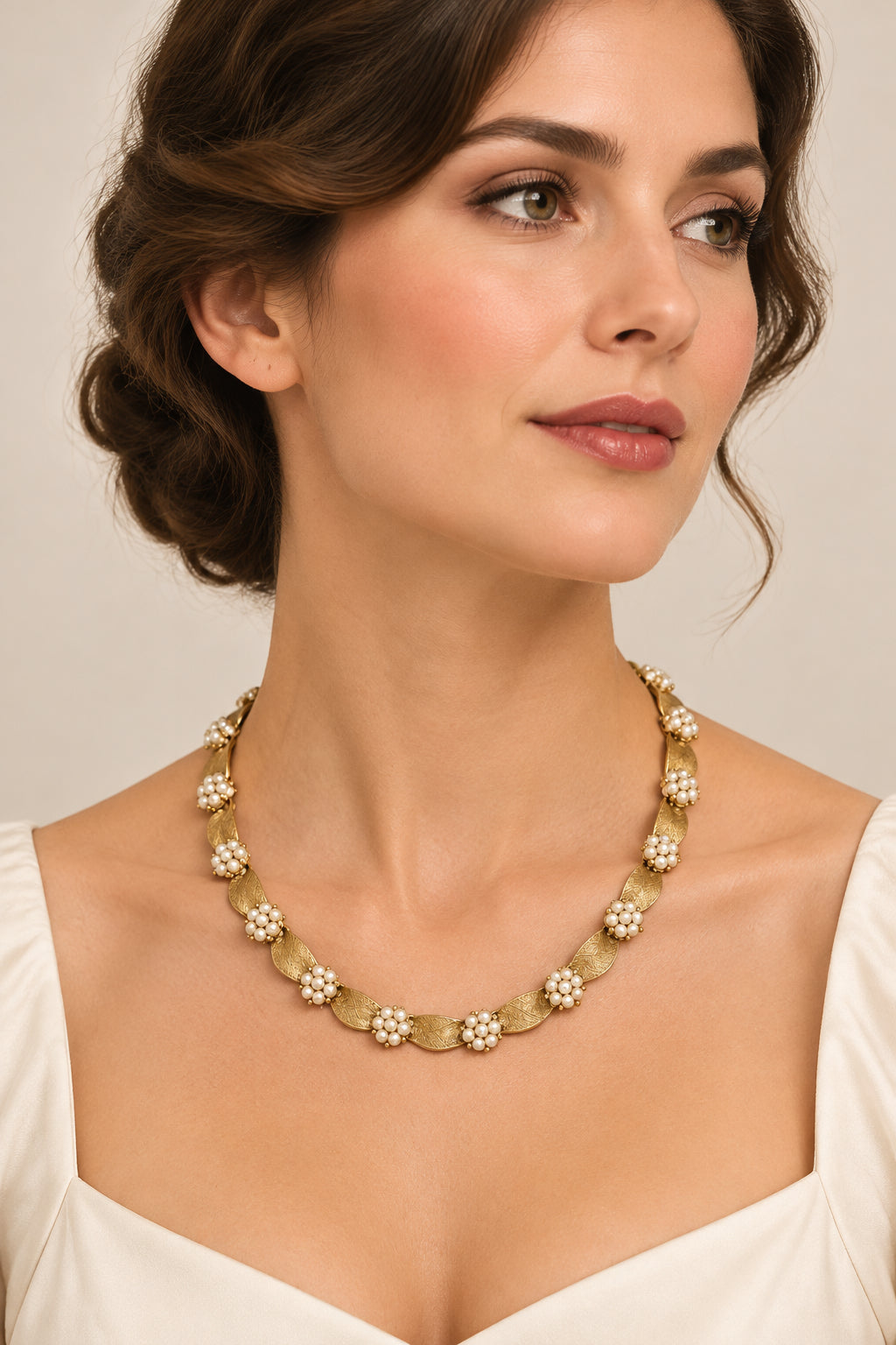 Whisper Of Romance Vintage Crown Trifari Pearl & Gold Ribbon Choker