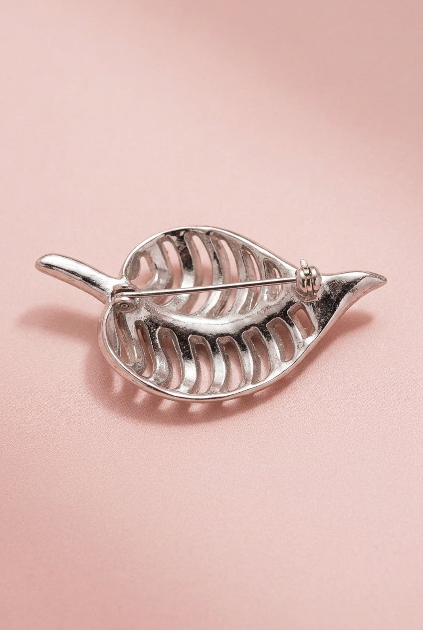 Rhodium Plate: Leaf Motif Brooch