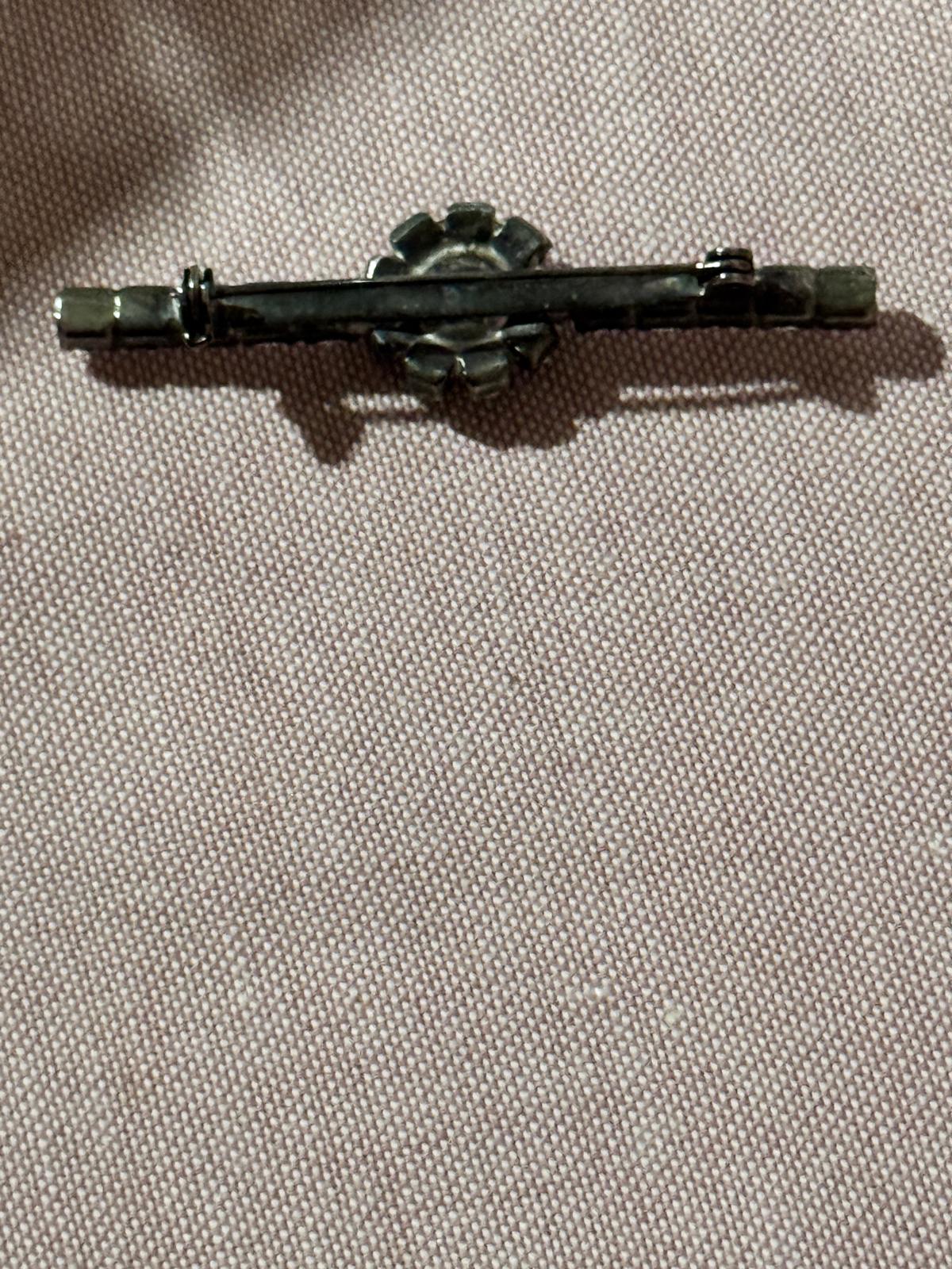 Faux Emerald Radiance & Starlight: A Romantic Mid-Century Bar Brooch