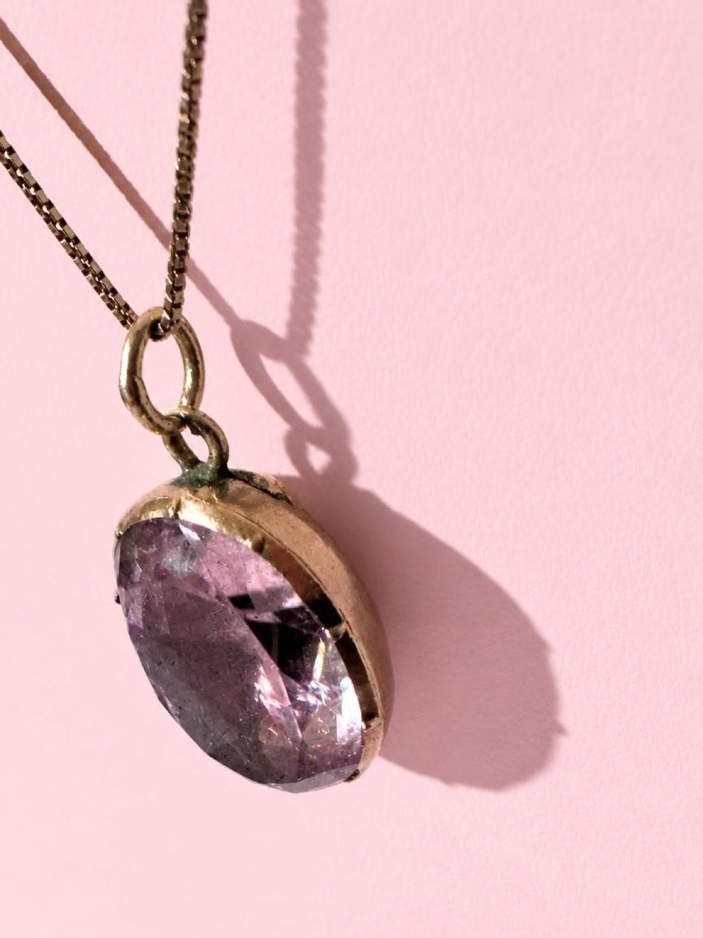 Magnificent beauty abounds Genuine, amethyst pendant necklace