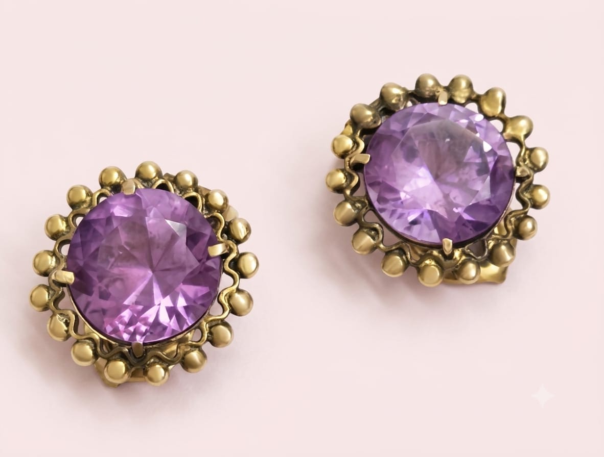 Extraordinary Vintage Faux Alexandrite Clip-on Earrings