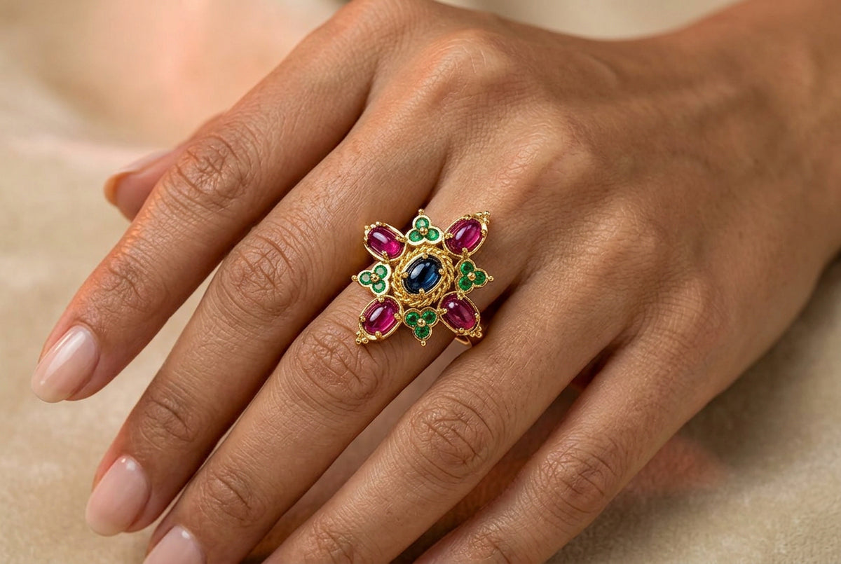 Queenly Designed Genuine Cabachon Ruby, Saphire & Emerald Ring