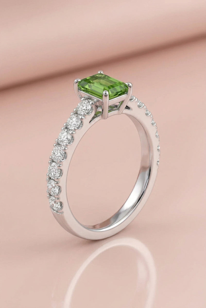Peridot Crystal Pretty Costume Ring
