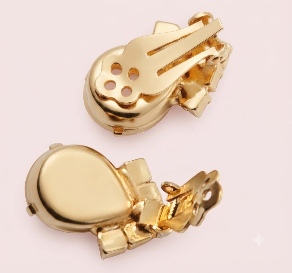 Stunning 1950s Juliana D&E Verified clip-on Earrings
