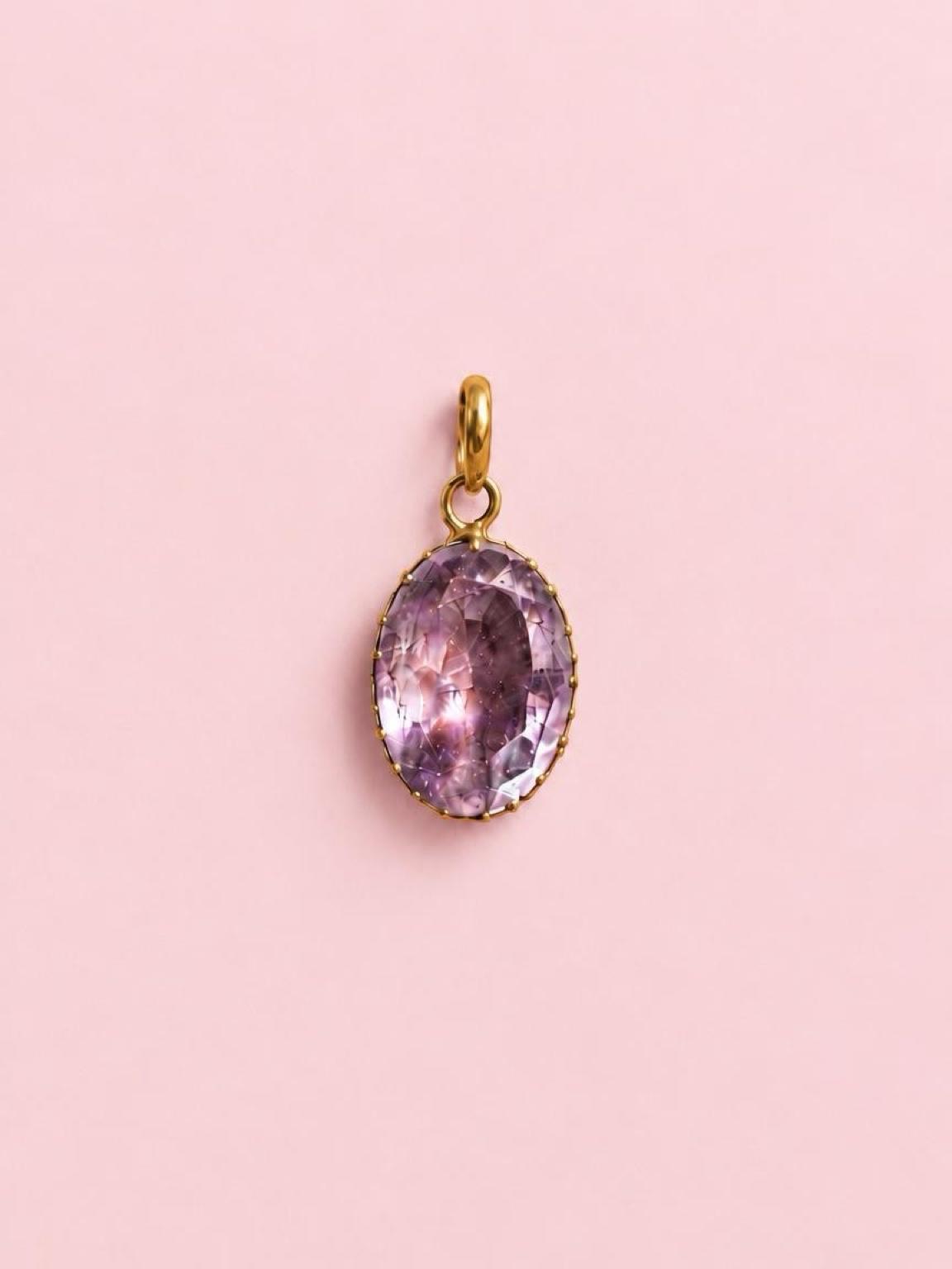 Magnificent beauty abounds Genuine, amethyst pendant necklace